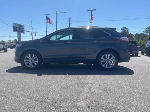 MAGNETIC METALLIC 2020 Ford Edge TITANIUM