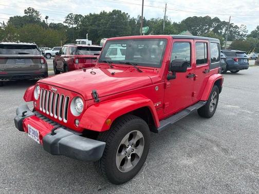 Firecracker Red Clearcoat 2017 Jeep Wrangler Unlimited SAHARA