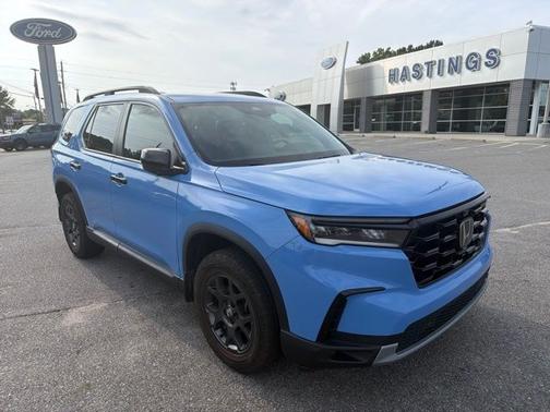Sky 2023 Honda Pilot TRAILSPORT