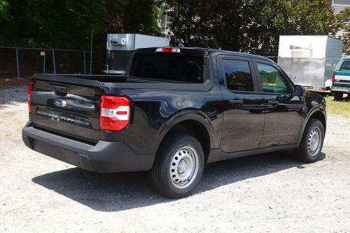 SHADOW BLACK 2024 Ford Maverick XL