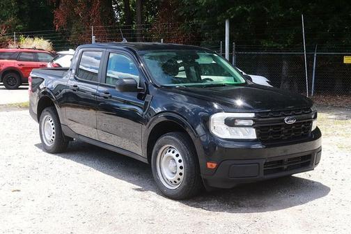 SHADOW BLACK 2024 Ford Maverick XL