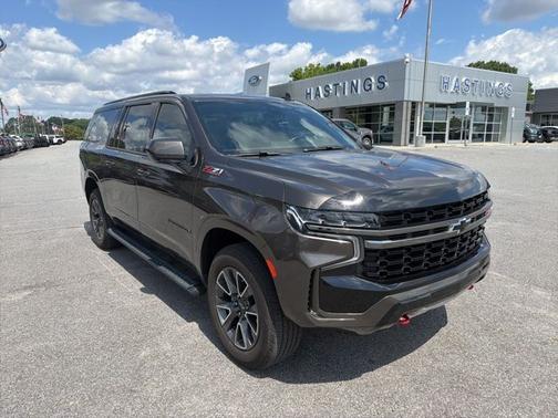 Graywood Metallic 2021 Chevrolet Suburban Z71
