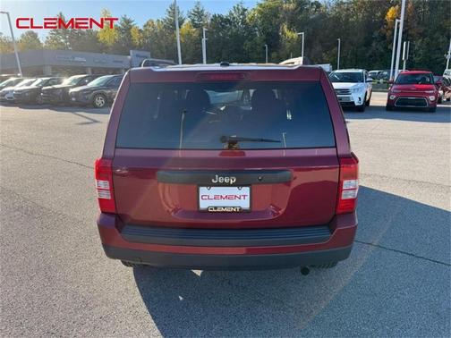2016 Jeep Patriot Sport