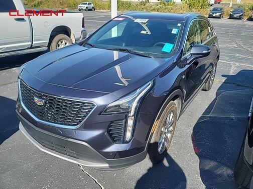 2023 Cadillac XT4 Premium Luxury