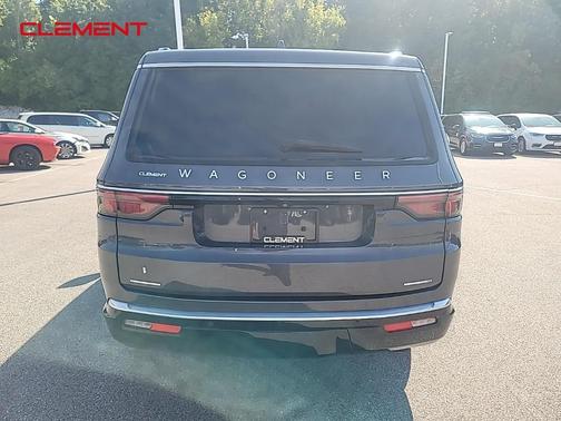 2022 Jeep Wagoneer Series III