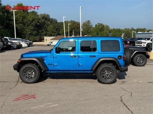 2025 Jeep Wrangler Sport