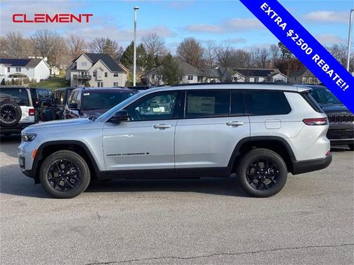 2025 Jeep Grand Cherokee L Laredo