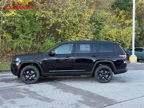 2025 Jeep Grand Cherokee L Laredo