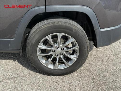 2021 Jeep Cherokee Latitude Plus