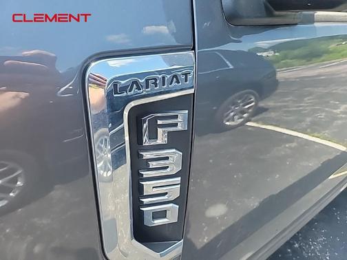 2022 Ford F-350 Lariat Super Duty
