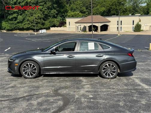 2022 Hyundai SONATA Limited