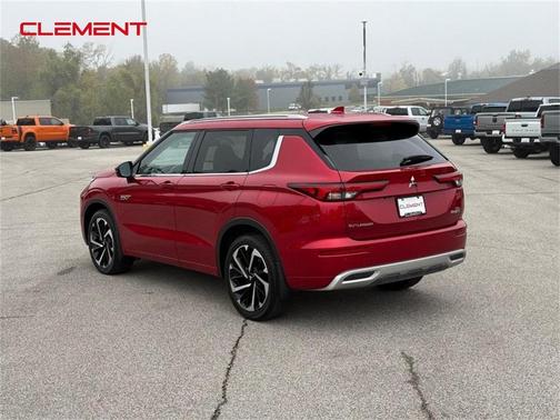 2024 Mitsubishi Outlander PHEV SEL