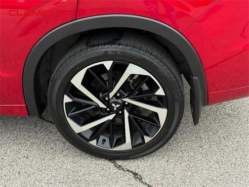 2024 Mitsubishi Outlander PHEV SEL