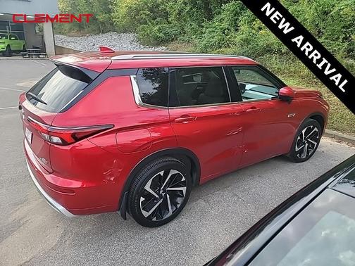 2024 Mitsubishi Outlander PHEV SEL