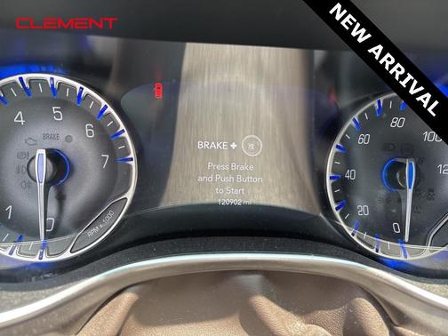 2017 Chrysler Pacifica Touring-L Plus