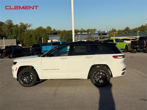 2025 Jeep Grand Cherokee Summit