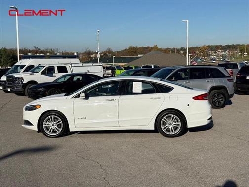 2018 Ford Fusion Hybrid SE