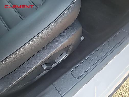 2018 Ford Fusion Hybrid SE