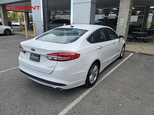 2018 Ford Fusion Hybrid SE