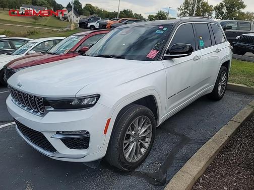 2022 Jeep Grand Cherokee Summit