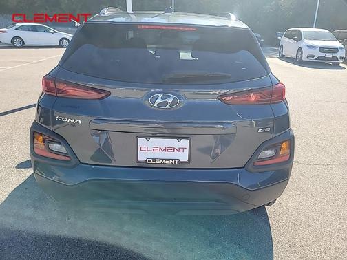 2021 Hyundai KONA SEL