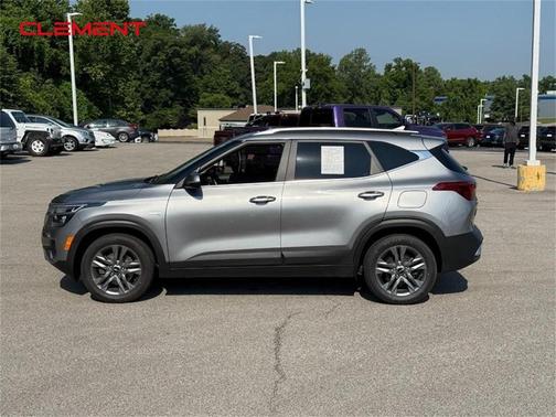 2022 Kia Seltos S
