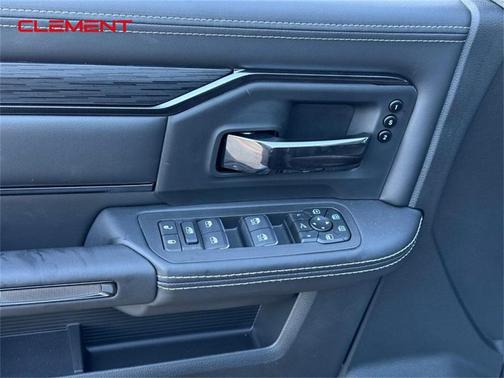 2026 RAM 2500 Rebel/Power Wagon