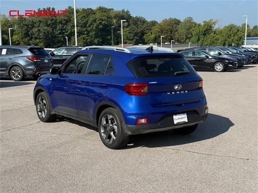 2022 Hyundai VENUE Limited