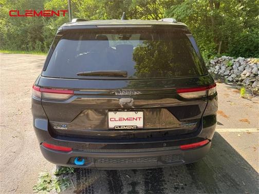 2023 Jeep Grand Cherokee 4xe Trailhawk