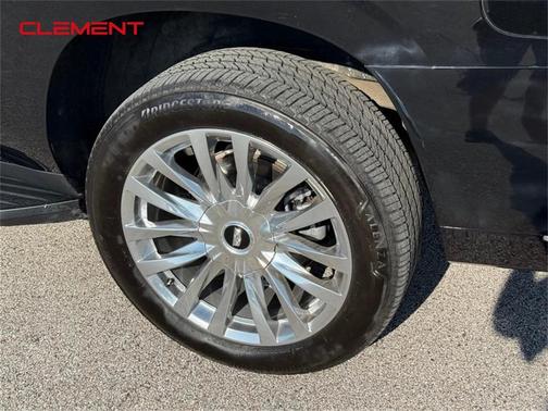 2022 Cadillac Escalade ESV Premium Luxury