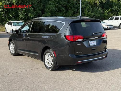 2020 Chrysler Pacifica Touring-L