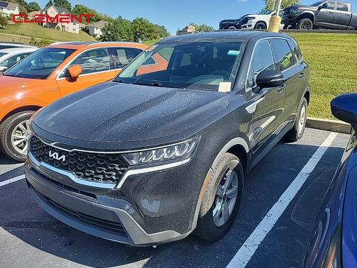 2023 Kia Sorento LX