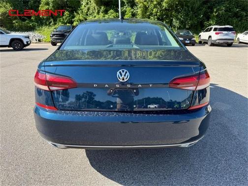 2020 Volkswagen Passat 2.0T SE
