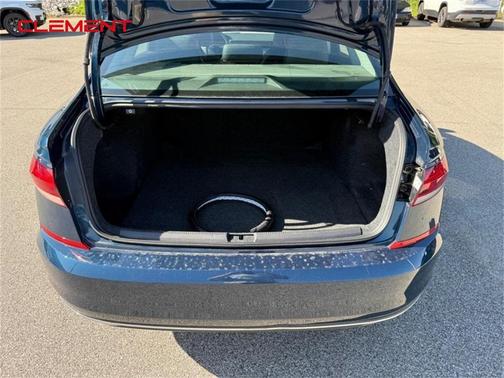 2020 Volkswagen Passat 2.0T SE