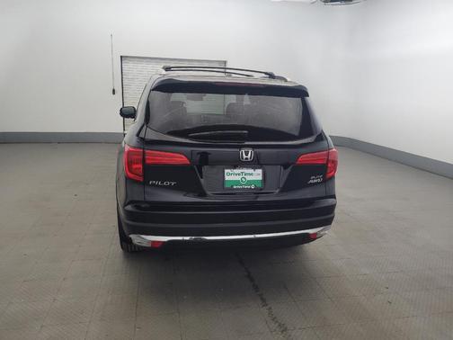 Crystal Black Pearl 2016 Honda Pilot Elite