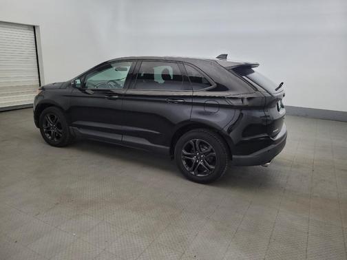 Shadow Black 2018 Ford Edge SEL