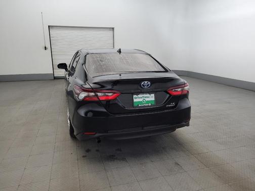 Midnight Black Metallic 2022 Toyota Camry LE