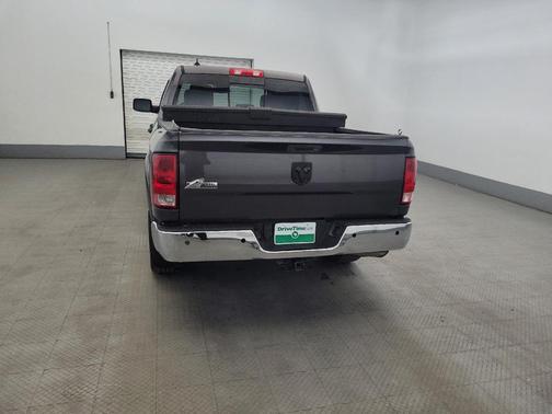 Granite Crystal Metallic Clearcoat 2015 RAM 1500 Outdoorsman