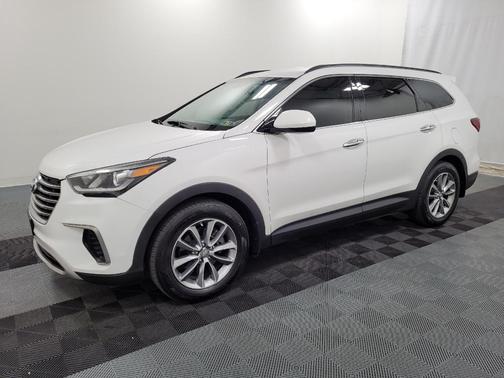 2018 Hyundai SANTA FE SE