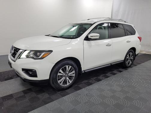 2017 Nissan Pathfinder S