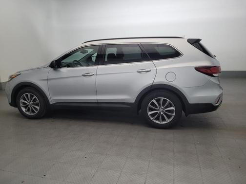 2018 Hyundai SANTA FE SE