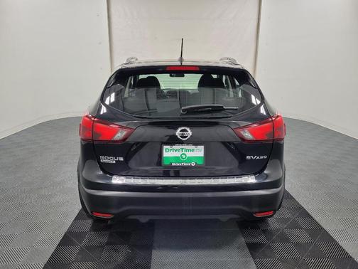2017 Nissan Rogue Sport SV