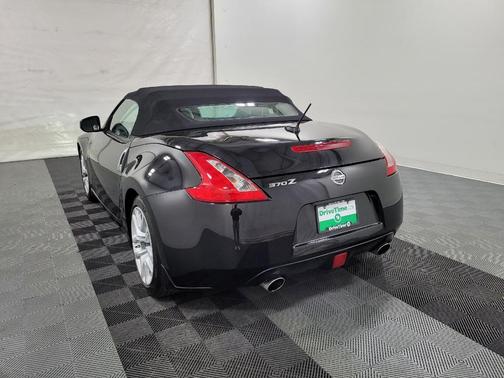 2014 Nissan 370Z Touring