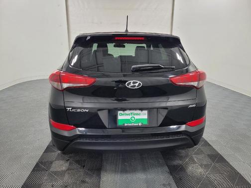 2018 Hyundai TUCSON SE