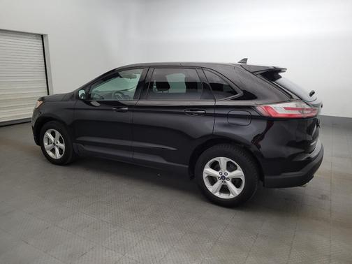 2020 Ford Edge SE