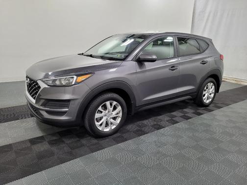 2021 Hyundai TUCSON SE