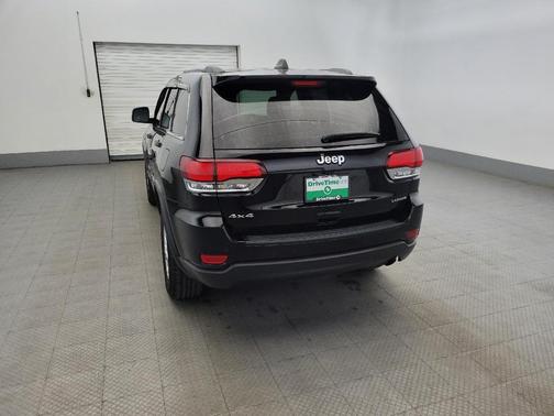 2020 Jeep Grand Cherokee Laredo
