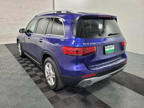 2021 Mercedes-Benz GLB 250 4MATIC