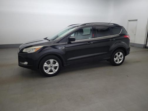 Tuxedo Black 2015 Ford Escape SE