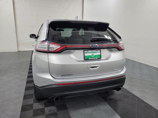 2018 Ford Edge SE